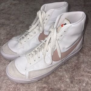 Nike Women's Blazers White and Pink High-Top Sneakers
